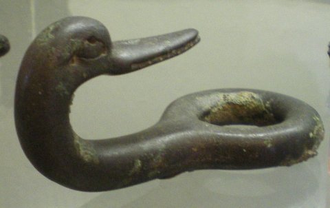 Accessoire de harnachement en bronze. Hettange-Grande Gehren.