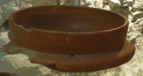 Coupe Drag 40. Haute-Yutz. Seconde moitié IIe-début IIIe s.