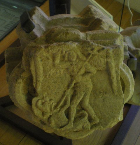 Clef de voûte de la chapelle des Augustins.