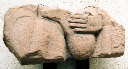 Stèle de Mercure. Grès. Garrebourg, Tiergarten.