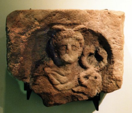 Stèle de Mercure. Grès. Vilsberg.