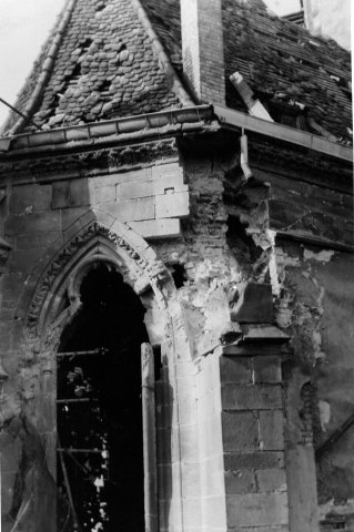 Le choeur endommagé en 1945.