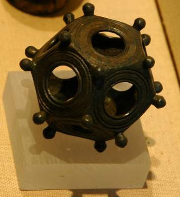 Le dodécaèdre de Cutry