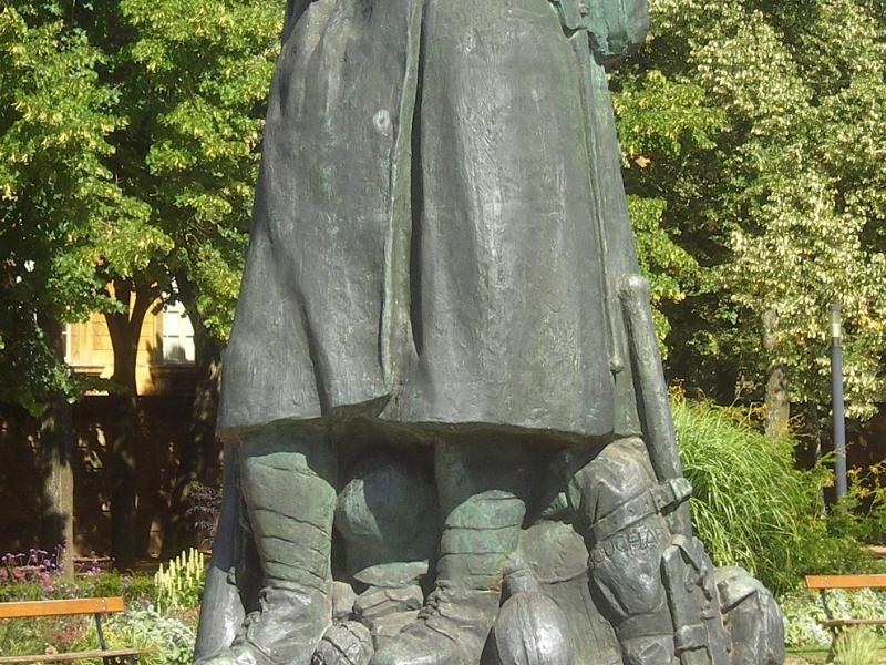 Le second Poilu de Bouchard. Détail des armes. Photo Marc Heilig